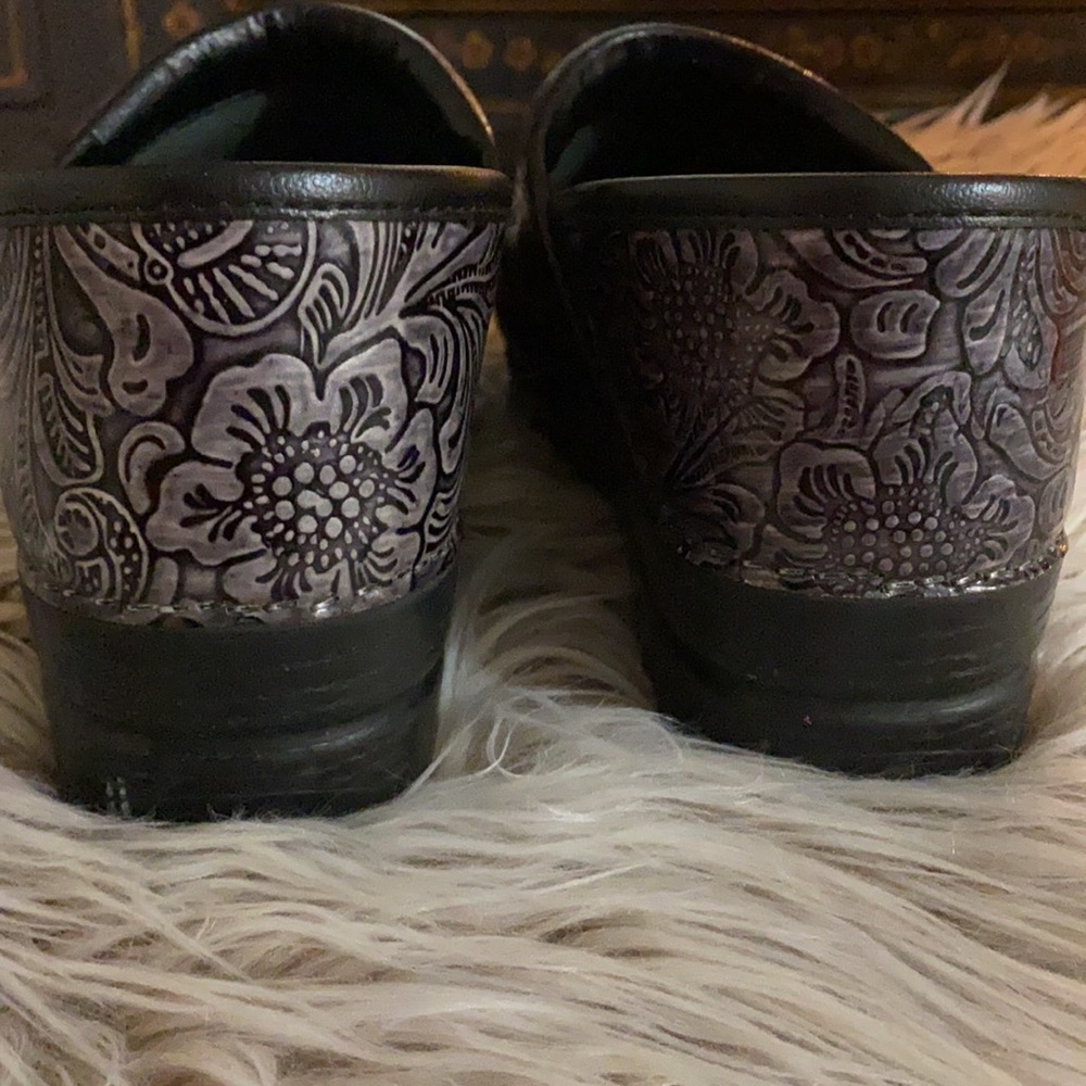 Danskos 2.0 - Picture 2 of 5